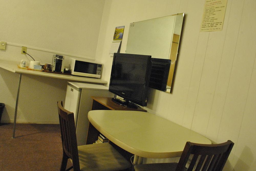 Neepawa Motel מראה חיצוני תמונה